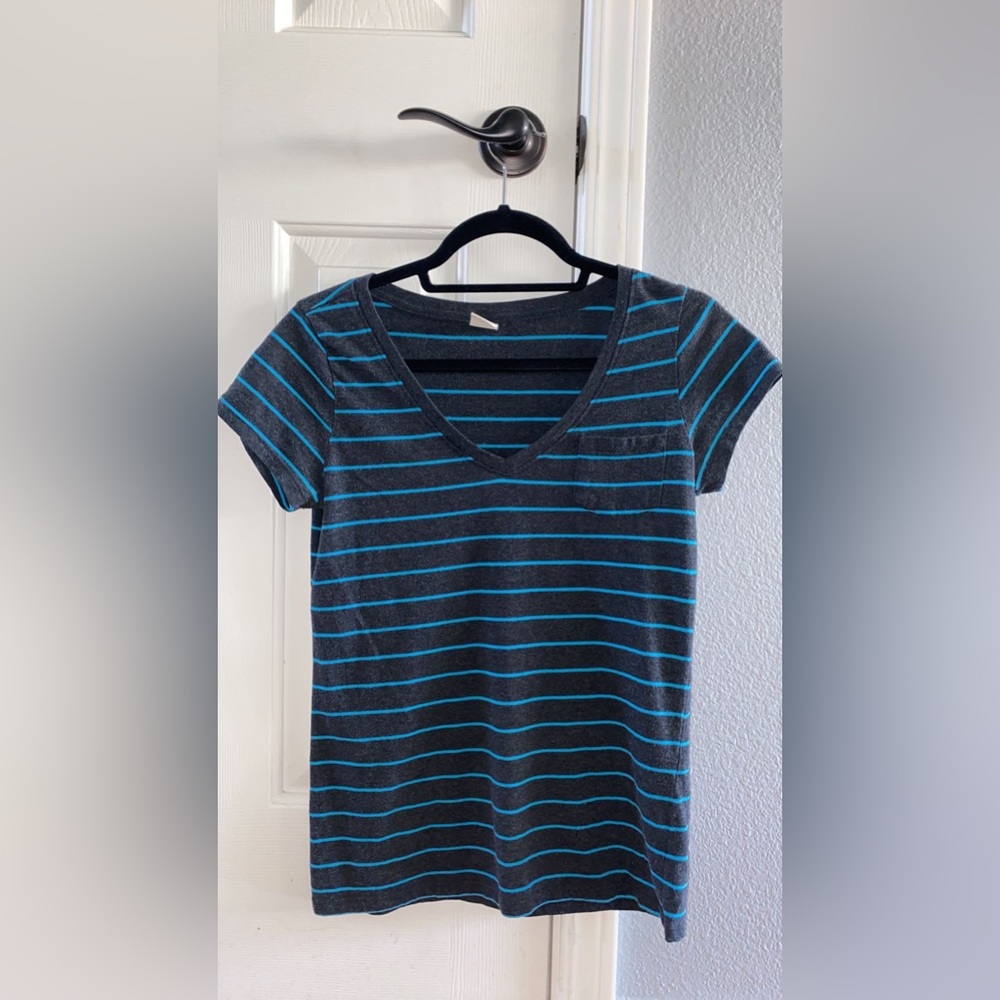 striped t- shirt
